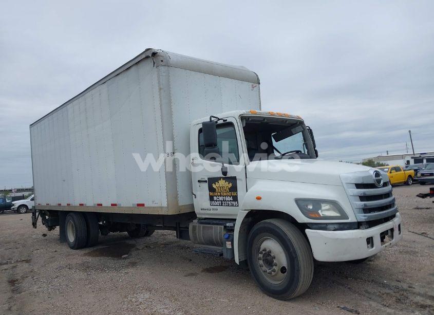 2019 Hino 258/268 (VIN 5PVNJ8JV2K4S72492) main photo