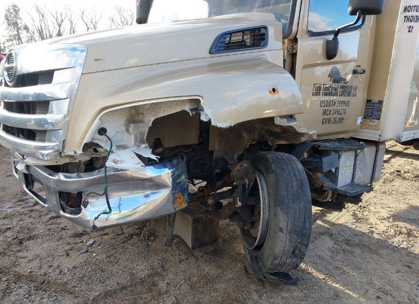 Photo 11 of 2016 Hino 258/268 (VIN 5PVNJ8JV3G4S62058)