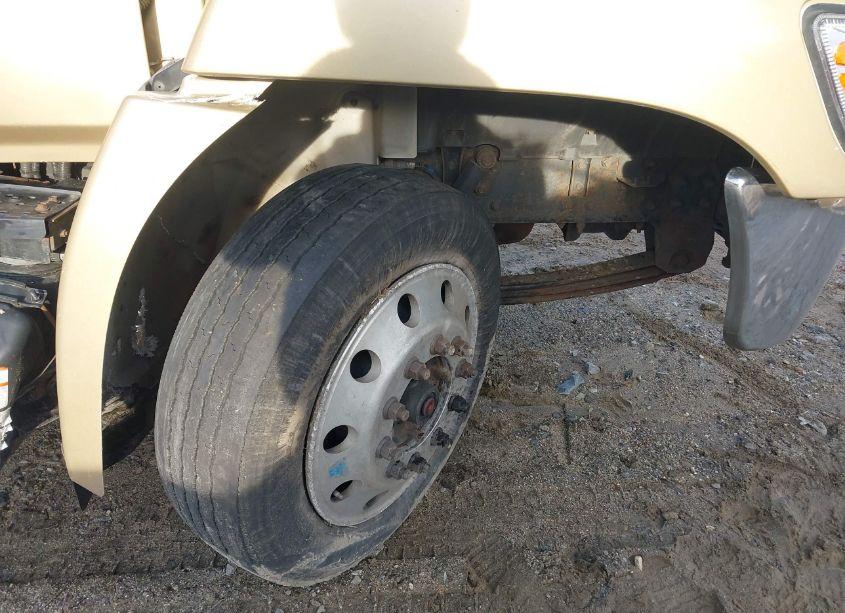 Photo 14 of 2016 Hino 258/268 (VIN 5PVNJ8JV3G4S62058)