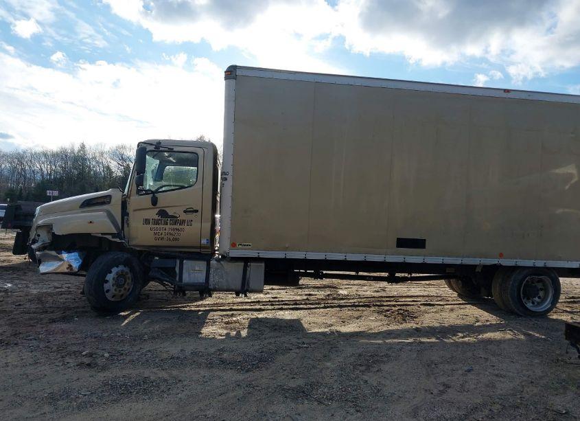 Photo 17 of 2016 Hino 258/268 (VIN 5PVNJ8JV3G4S62058)