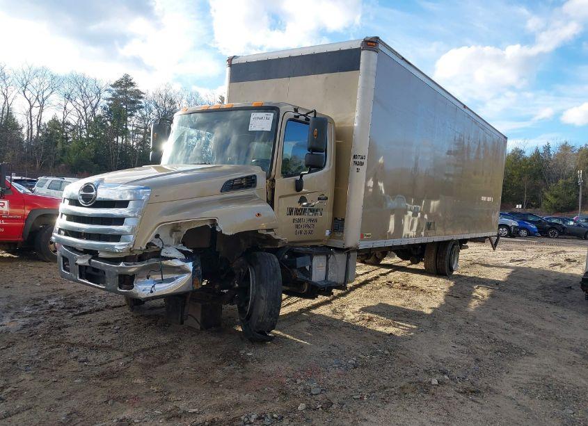 Photo 2 of 2016 Hino 258/268 (VIN 5PVNJ8JV3G4S62058)