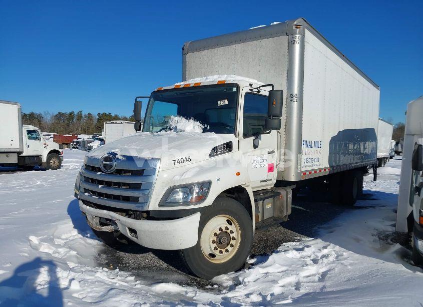 Photo 2 of 2019 Hino 258/268 (VIN 5PVNJ8JV9K4S74045)