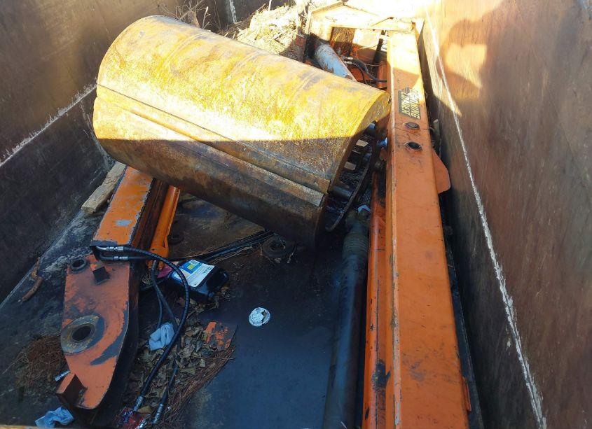 Photo 12 of 2018 Hino 268/338 (VIN 5PVNV8JT0J4S54882)