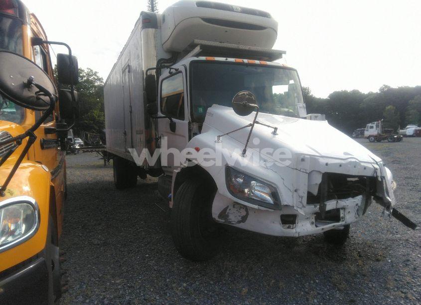 2020 Hino 268/338 (VIN 5PVNV8JV5L5S60045) main photo