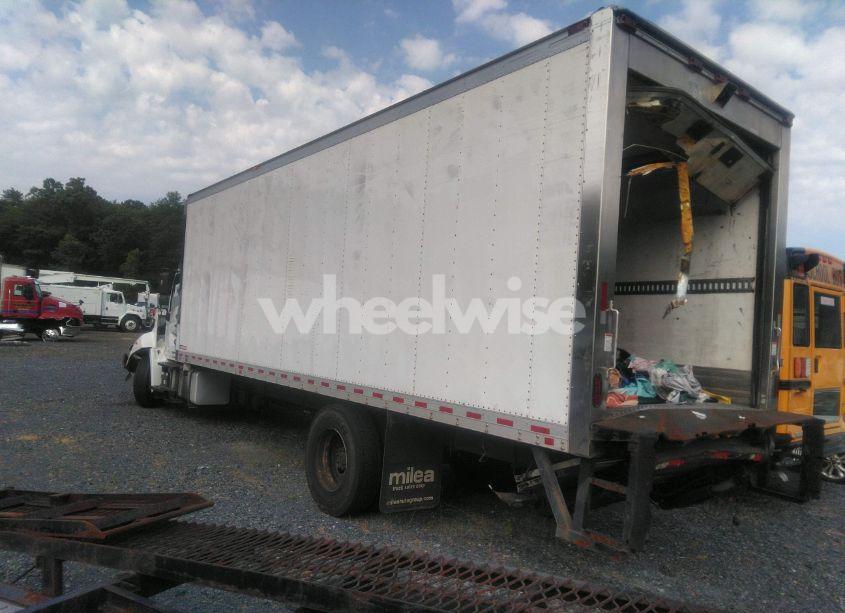 Photo 3 of 2020 Hino 268/338 (VIN 5PVNV8JV5L5S60045)