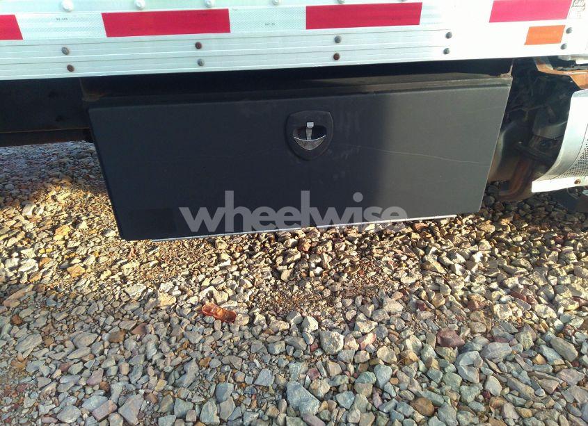 Photo 13 of 2018 Hino 268/338 (VIN 5PVNV8JV9J4S57880)