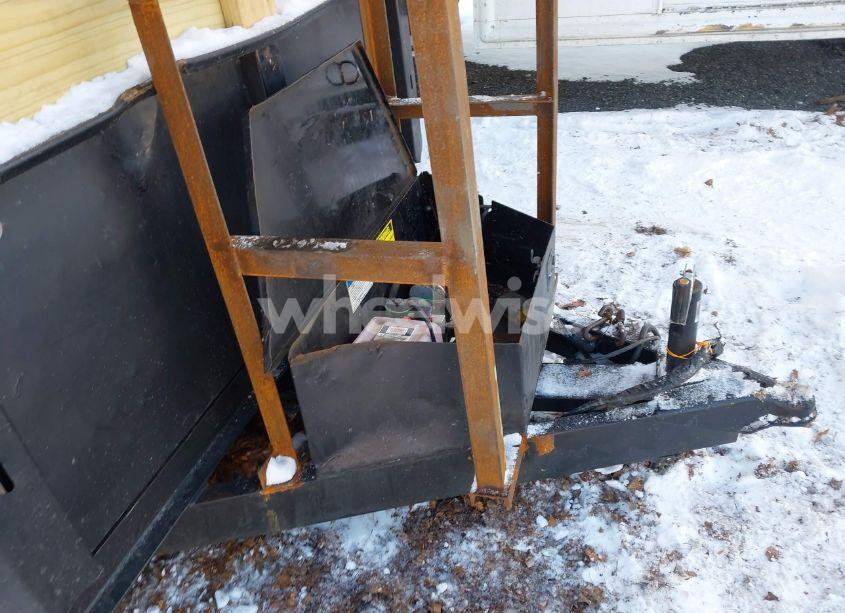 Photo 7 of 2018 Downeaster Utility N/A (VIN 5RSDD1029JT001437)