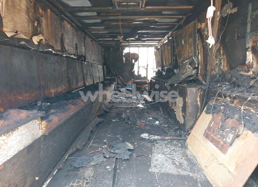 Photo 8 of 2014 Lark Enclosed U (VIN 5RTBE2820ED037706)