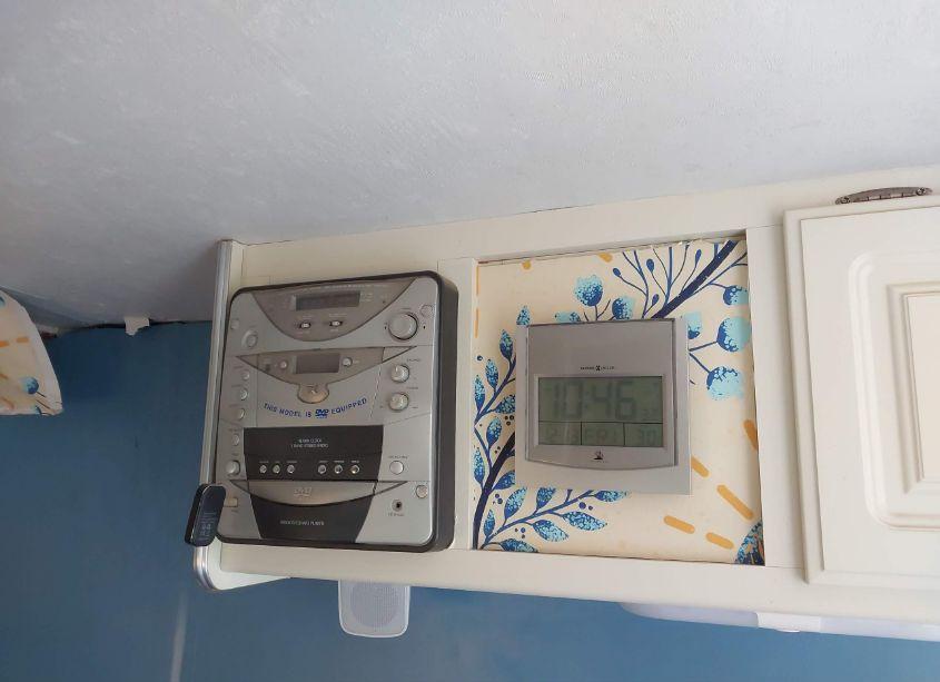 Photo 15 of 2008 Cruiser Fun FINDER (VIN 5RXTA131X81013880)