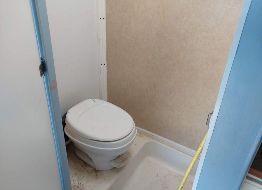 Photo 16 of 2008 Cruiser Fun FINDER (VIN 5RXTA131X81013880)