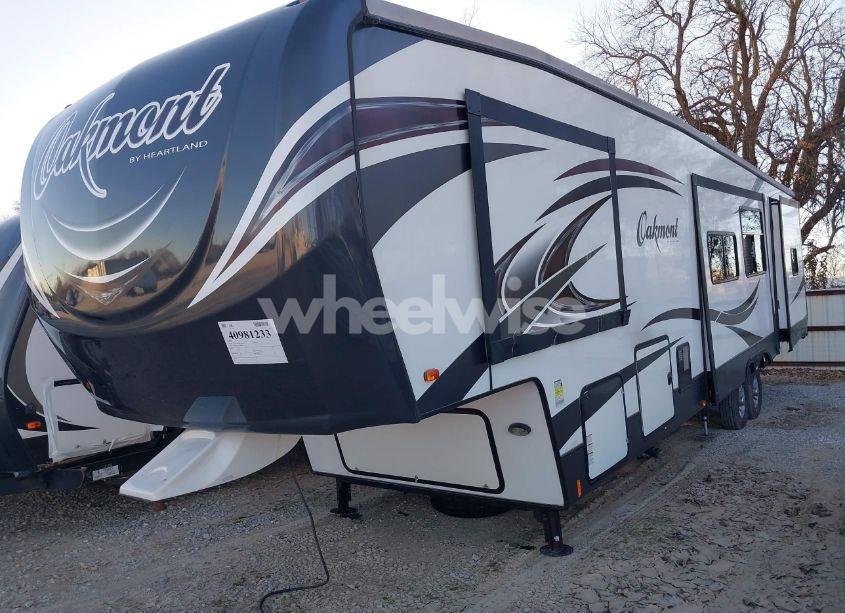 Photo 2 of 2016 Heartland Oakmont 5TH WHEEL TRAVEL TRAILER (VIN 5SFBG4120GE304838)