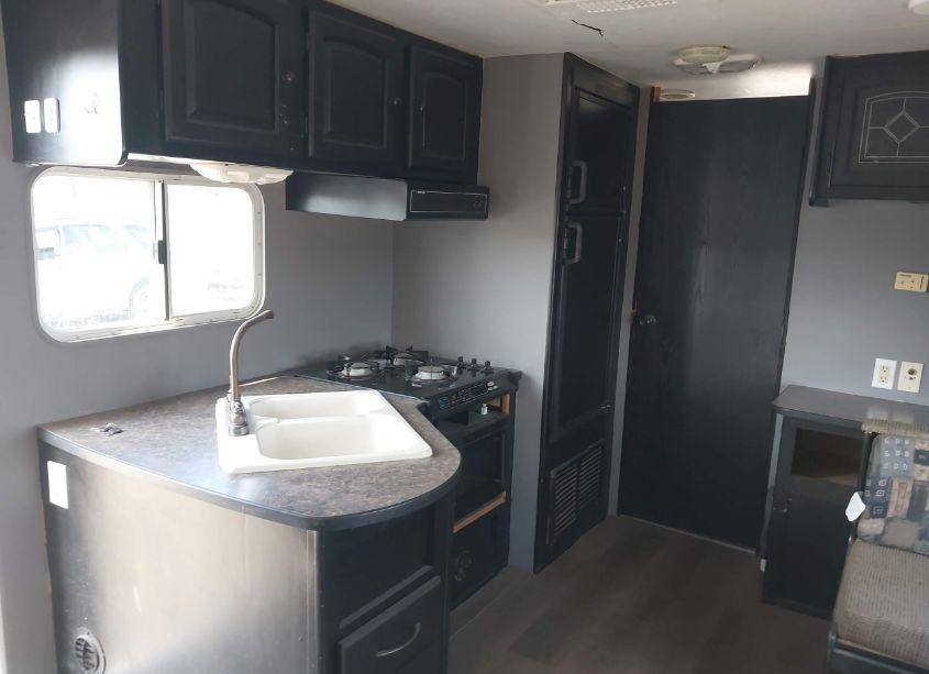 Photo 12 of 2009 Heartland North TRAIL 21FBS (VIN 5SFBT21249E100580)