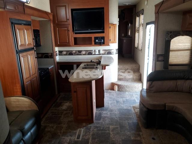 2011 HEARTLAND BIG HORN CYCLOE3950 (VIN 5SFCG4035BE235474) main photo