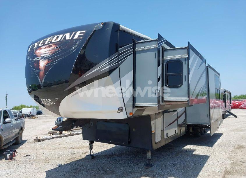 Photo 2 of 2019 Heart Manufacturing HEARTLAND CYCLONE (VIN 5SFCG4435KE404712)