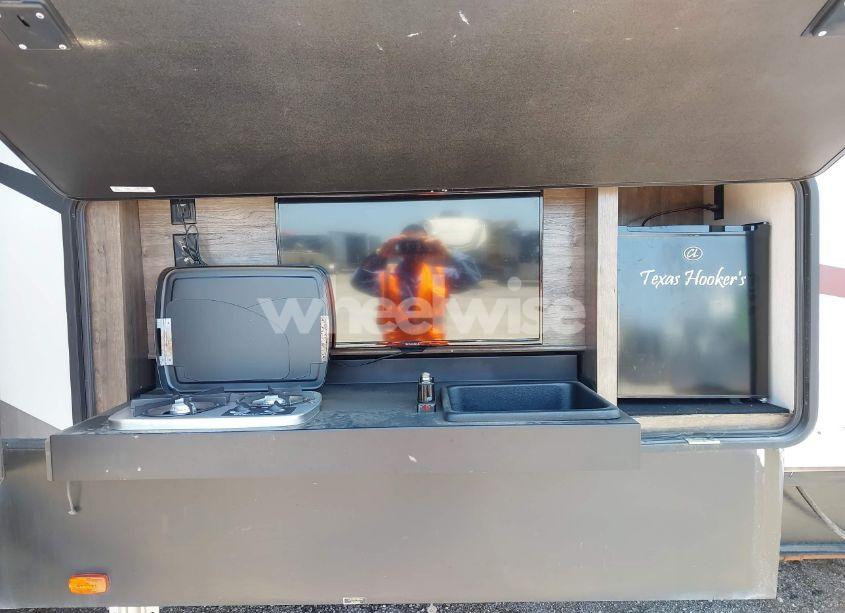 Photo 5 of 2019 Heart Manufacturing HEARTLAND CYCLONE (VIN 5SFCG4435KE404712)