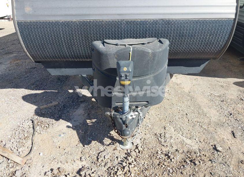 Photo 10 of 2018 Heartland Trailer 325ODK TRAIL RUNNER (VIN 5SFEB3628JE367093)