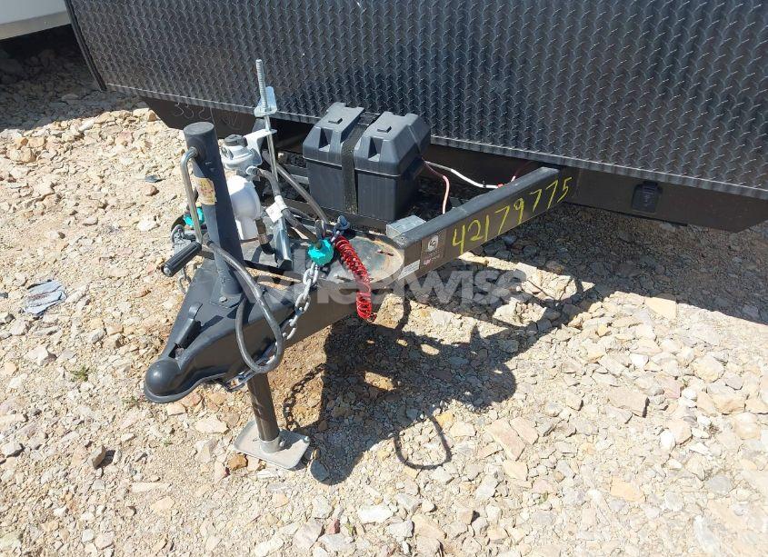 Photo 10 of 2020 Heartland Mallard ULTRA LITE TRAVEL TRAILER (VIN 5SFNB221XLE423321)