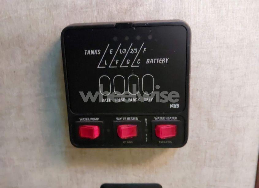 Photo 22 of 2015 Heartland Wilderness (VIN 5SFNB2620FE299342)