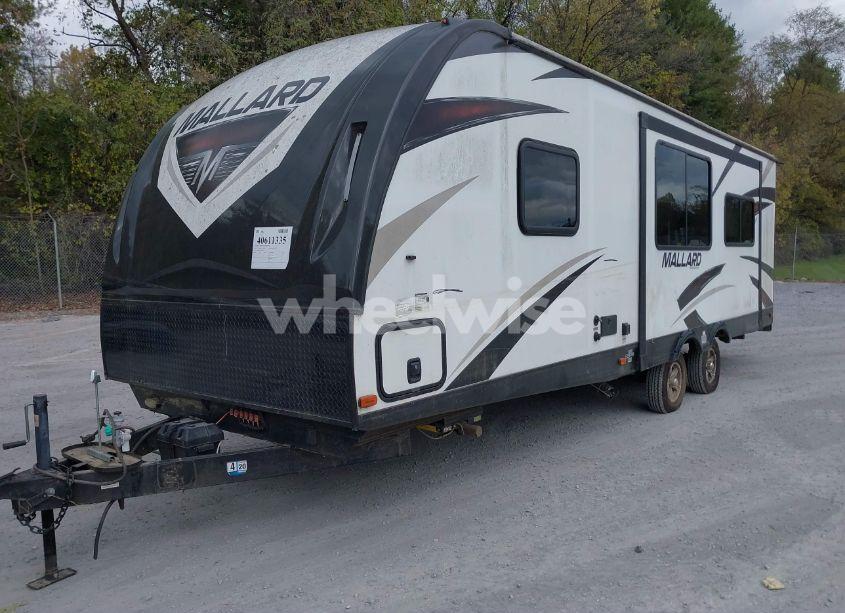 Photo 2 of 2019 Heartland Mallard M27 (VIN 5SFNB3021KE389687)