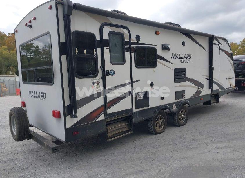 Photo 4 of 2019 Heartland Mallard M27 (VIN 5SFNB3021KE389687)