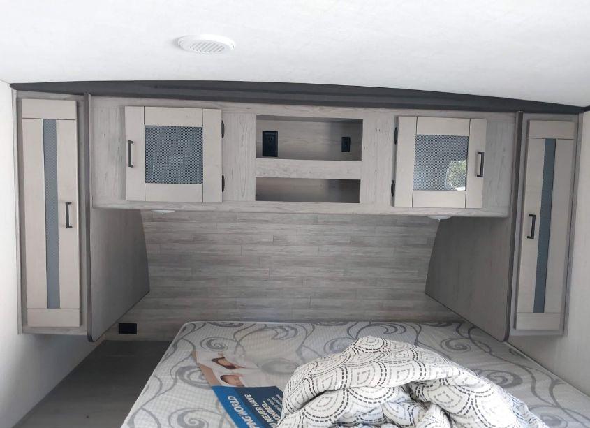 Photo 5 of 2020 Mallard Ultra LITE (VIN 5SFNB3026LE437072)