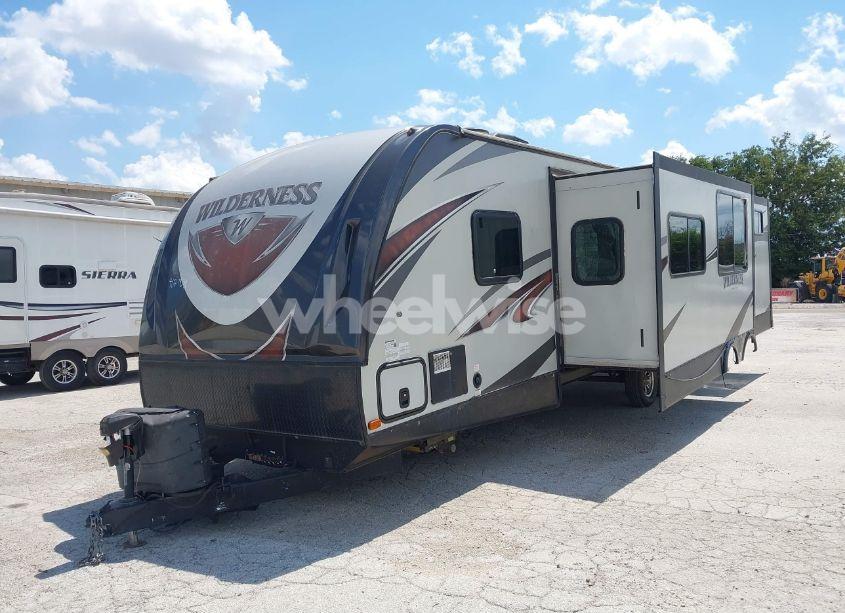 Photo 2 of 2017 Heartland Wilderness 3250BS (VIN 5SFNB3227HE337213)