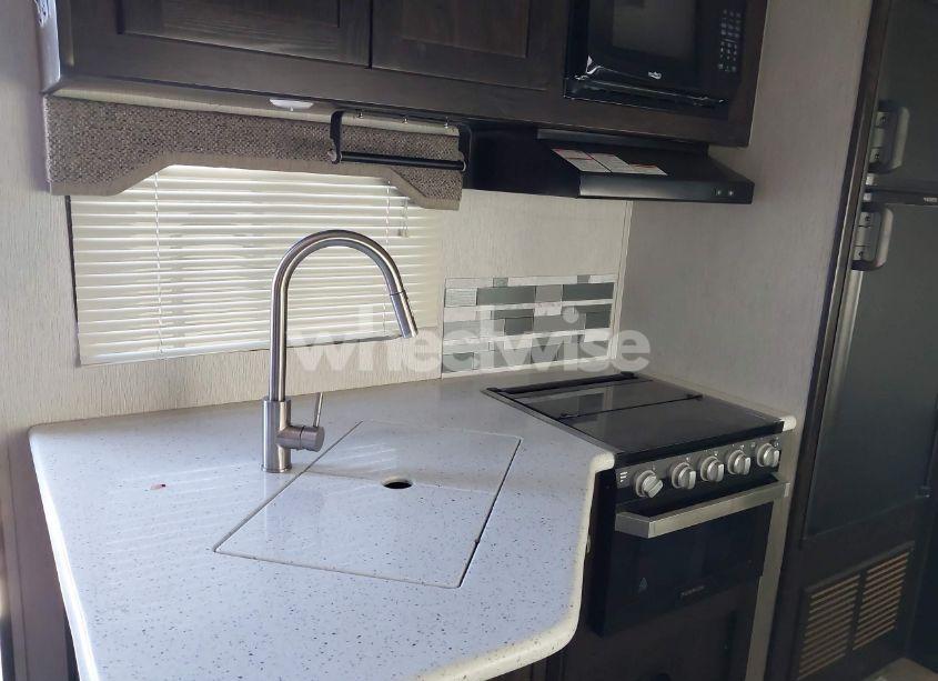 Photo 10 of 2019 Heartland North TRAI (VIN 5SFNB3520KE401224)