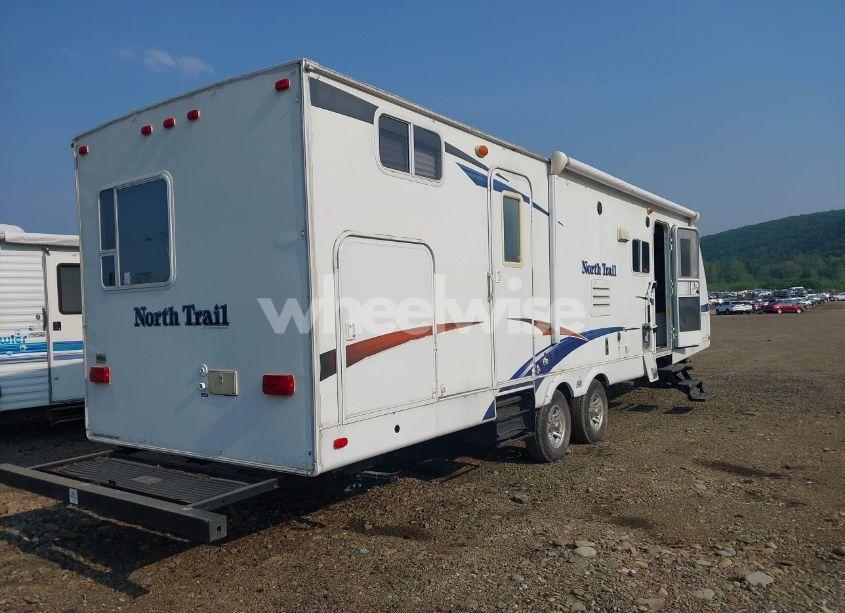 Photo 4 of 2011 Heartland North TRAIL (VIN 5SFNB3522BE213370)