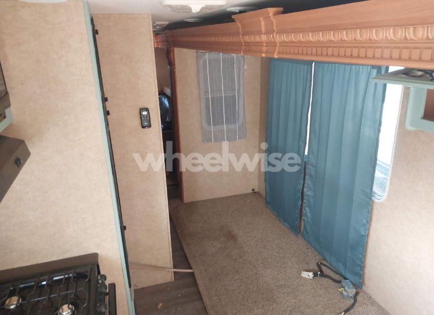 Photo 5 of 2011 Heartland North TRAIL (VIN 5SFNB3522BE213370)