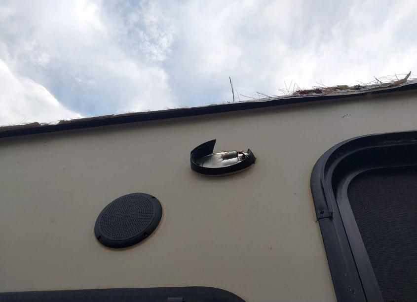 Photo 16 of 2016 Wilderness Ultralite (VIN 5SFNB3525GE302700)