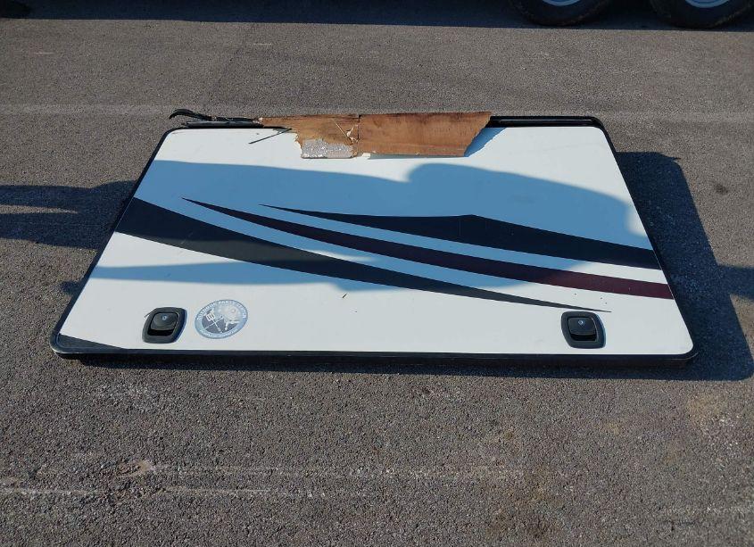 Photo 13 of 2017 Heartland 33bkss NORTH TRAIL (VIN 5SFNB3628HE324366)