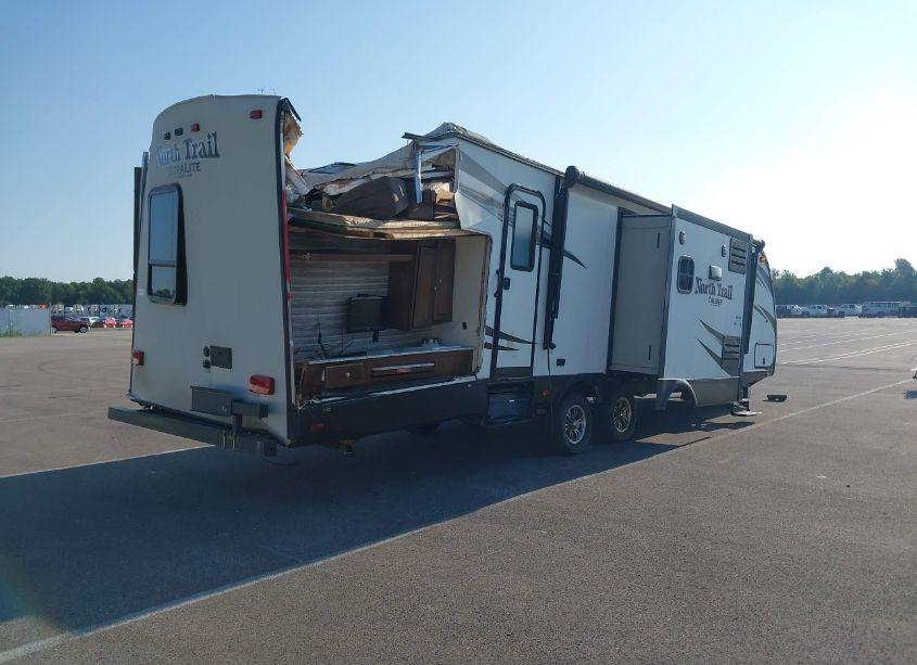 Photo 4 of 2017 Heartland 33bkss NORTH TRAIL (VIN 5SFNB3628HE324366)