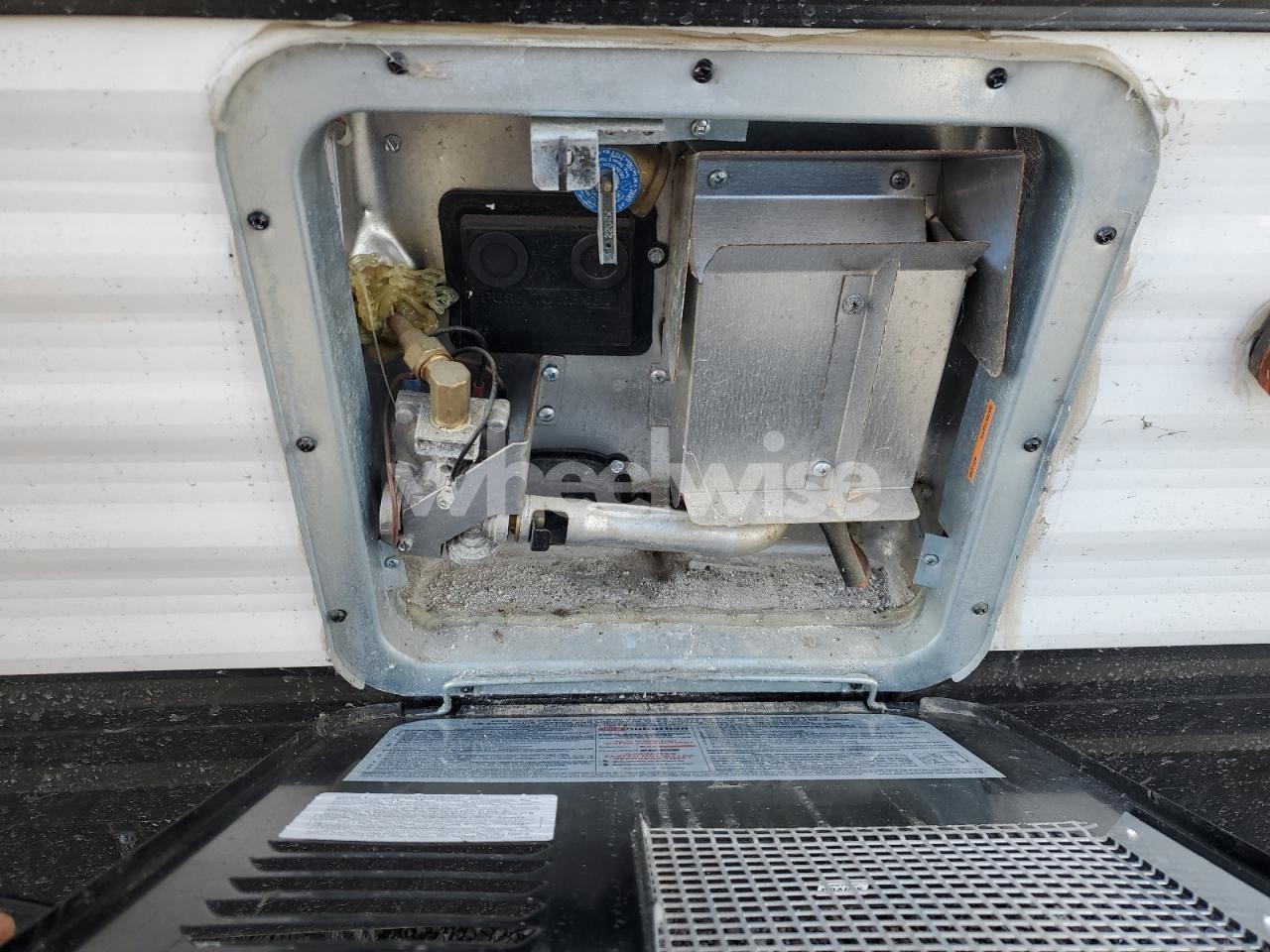 Photo 8 of 2022 HEARTLAND PIONEER (VIN 5SFPB3221NE505111)