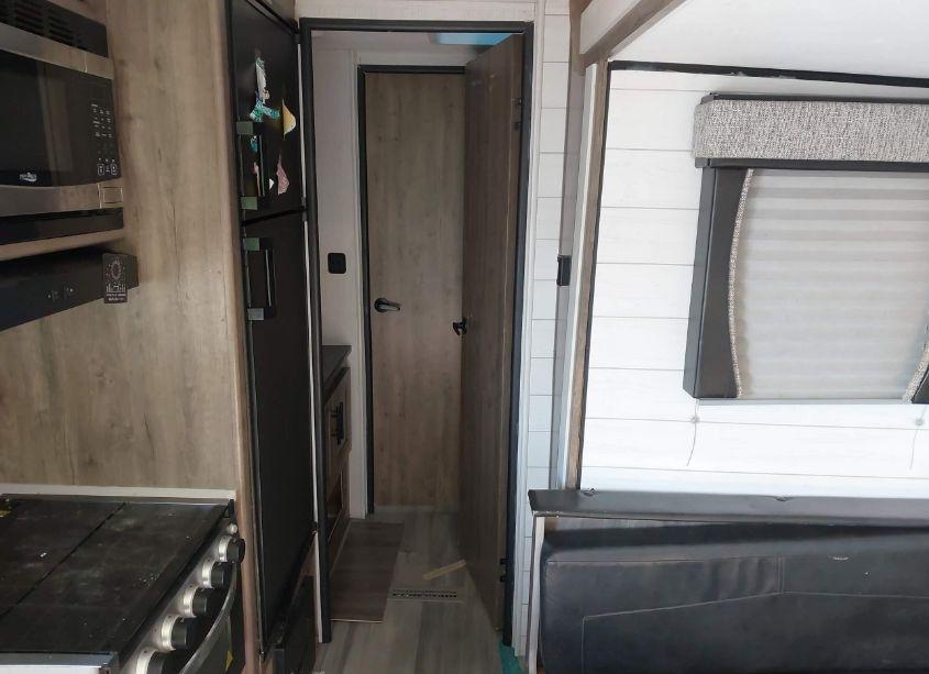 Photo 8 of 2021 Heartland Pioneer RG28 (VIN 5SFPB3324ME453325)