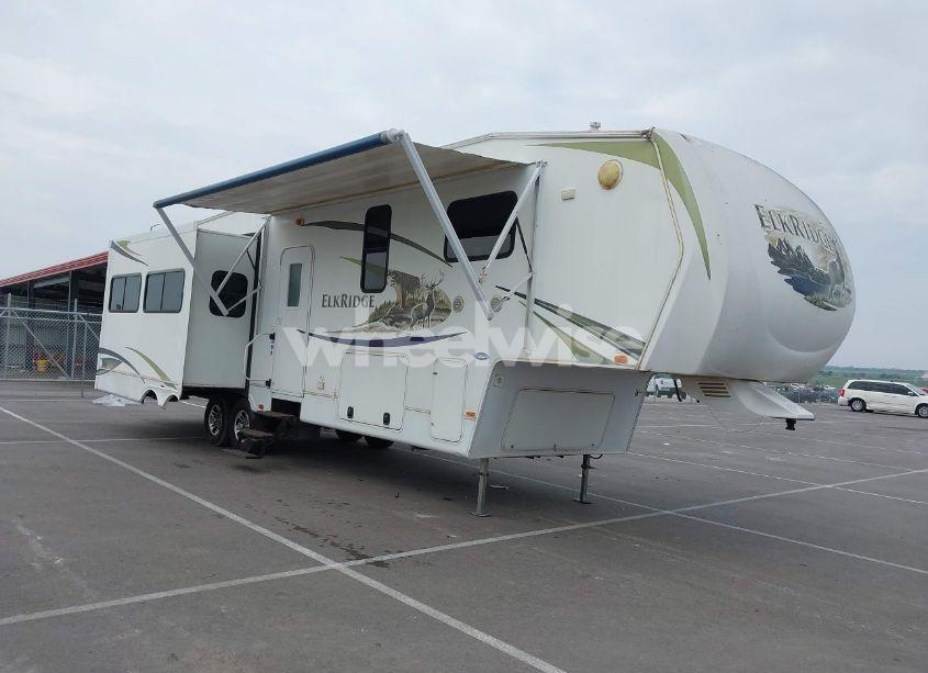 2011 Heartland 34qsrl (VIN 5SFRG3728BE220520) main photo