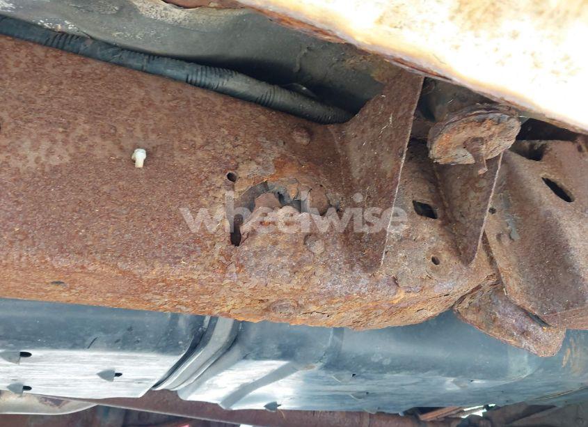 Photo 6 of 2004 Toyota Tundra SR5 (VIN 5TBBN44114S436002)