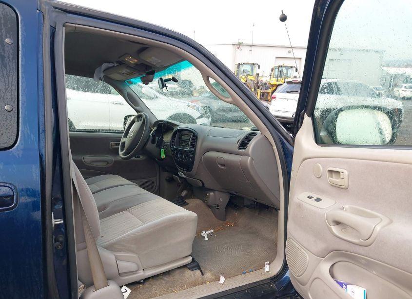 Photo 5 of 2003 Toyota Tundra SR5 (VIN 5TBBN44153S382203)