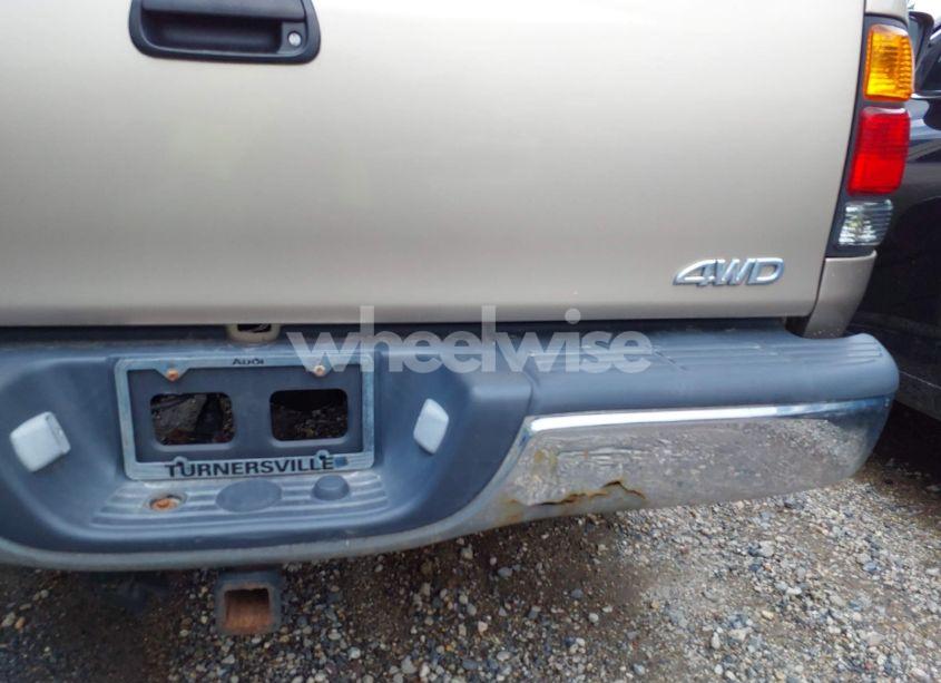 Photo 12 of 2004 Toyota Tundra SR5 (VIN 5TBBN44194S435972)