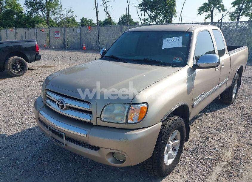 Photo 6 of 2004 Toyota Tundra SR5 (VIN 5TBBN44194S435972)