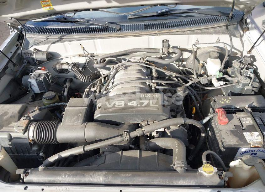 Photo 10 of 2002 Toyota Tundra SR5 V8 (VIN 5TBBT44102S262670)