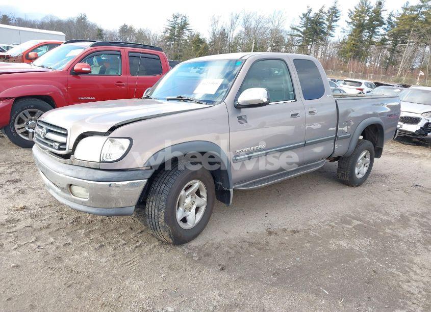 Photo 2 of 2002 Toyota Tundra SR5 V8 (VIN 5TBBT44102S262670)