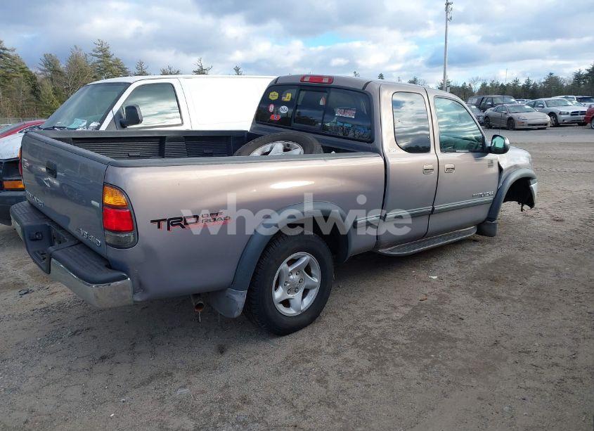 Photo 4 of 2002 Toyota Tundra SR5 V8 (VIN 5TBBT44102S262670)