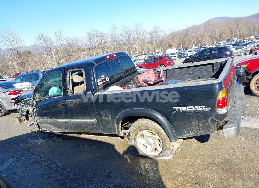 Photo 15 of 2003 Toyota Tundra SR5 V8 (VIN 5TBBT44103S336042)
