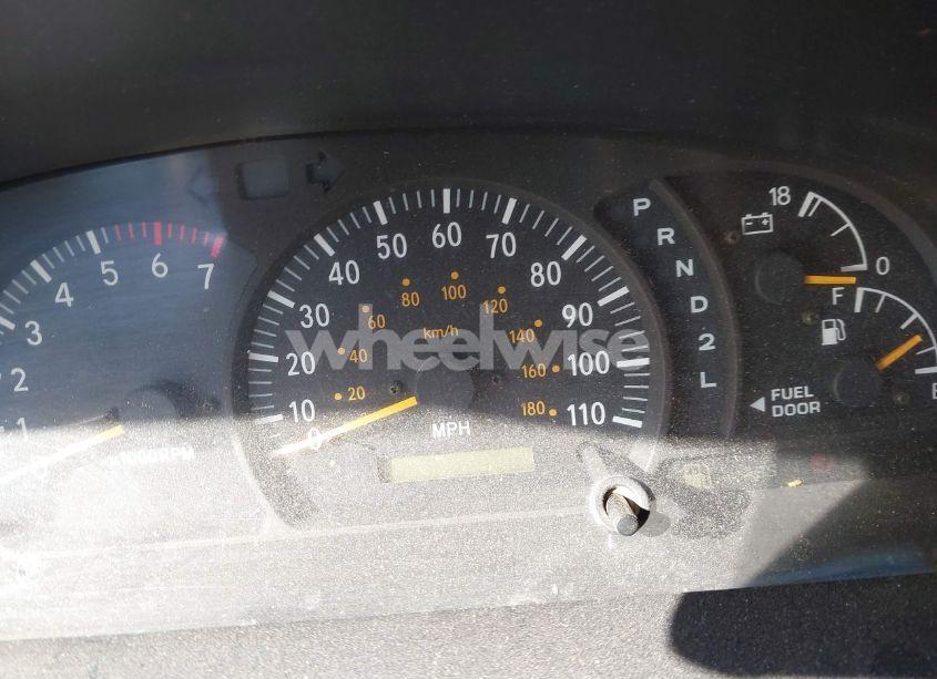 Photo 16 of 2003 Toyota Tundra SR5 V8 (VIN 5TBBT44103S336042)