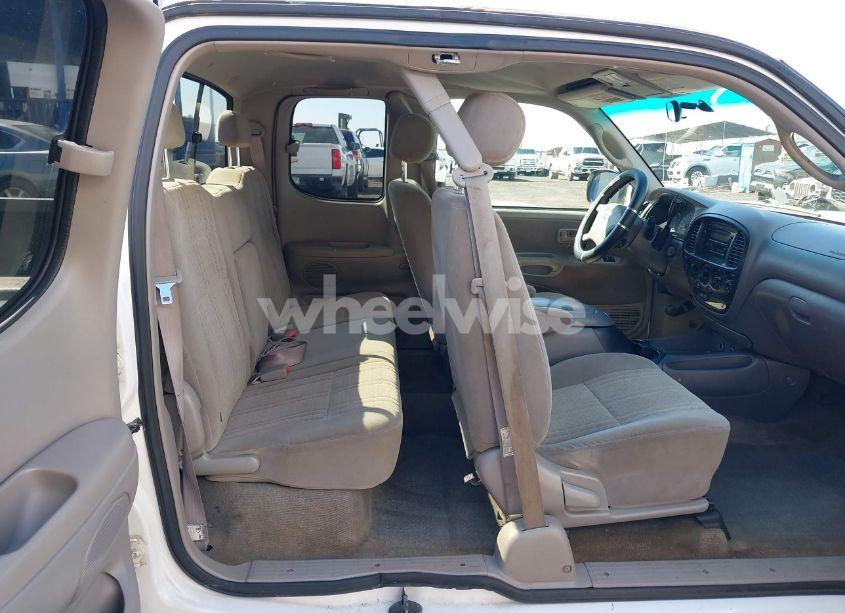 Photo 8 of 2003 Toyota Tundra SR5 V8 (VIN 5TBBT44103S376668)