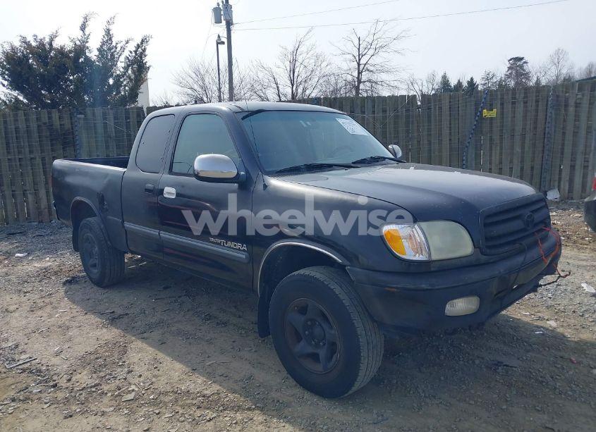 2000 Toyota Tundra SR5 V8 (VIN 5TBBT4410YS094778) main photo