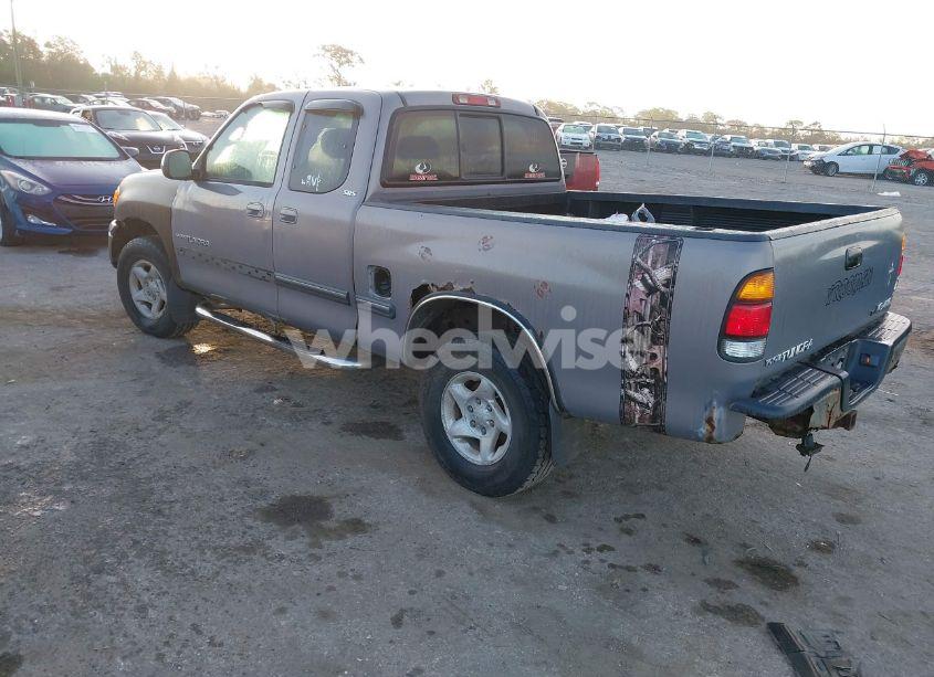Photo 3 of 2001 Toyota Tundra SR5 V8 (VIN 5TBBT44111S185497)