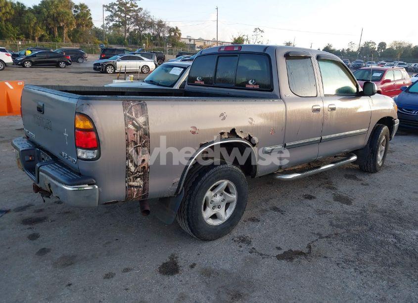 Photo 4 of 2001 Toyota Tundra SR5 V8 (VIN 5TBBT44111S185497)