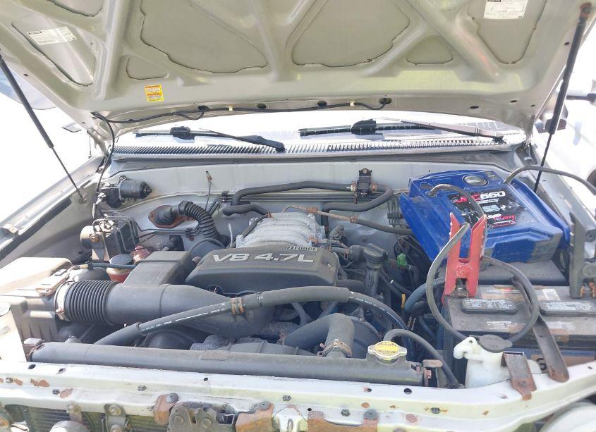 Photo 10 of 2003 Toyota Tundra SR5 V8 (VIN 5TBBT44113S384097)