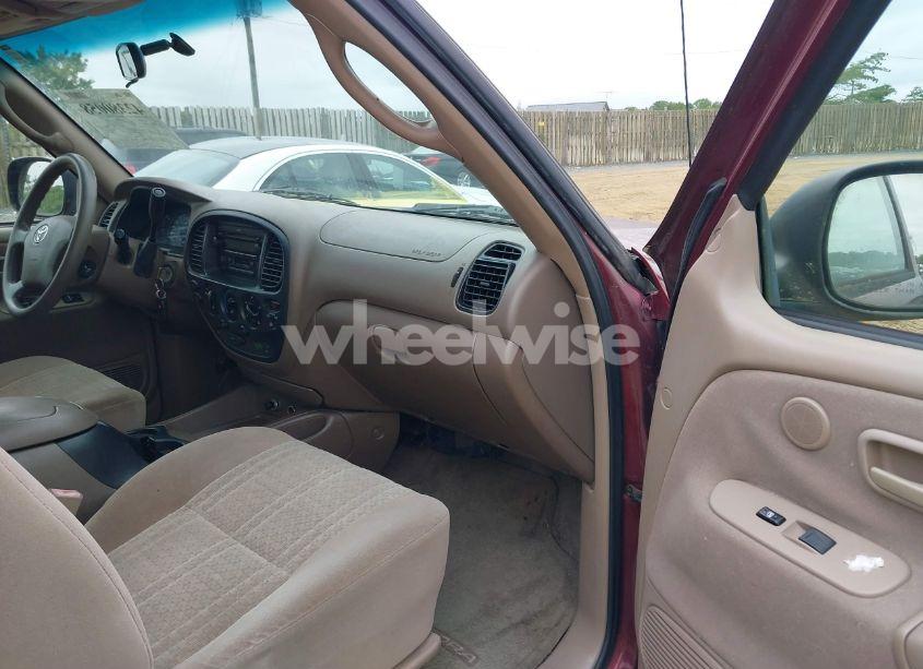 Photo 5 of 2003 Toyota Tundra SR5 V8 (VIN 5TBBT44113S404087)